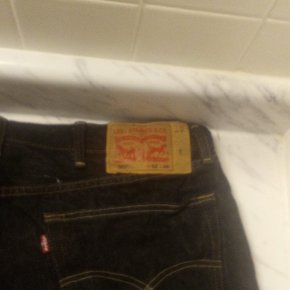 Black Levi jeans pants 42w 34L